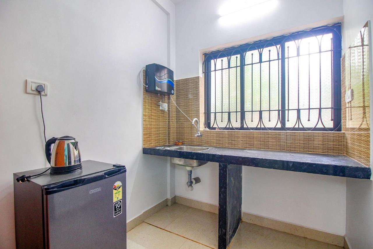 Fabescape Sk Studios With Pool & Gym, Arpora Velha Goa Exterior foto
